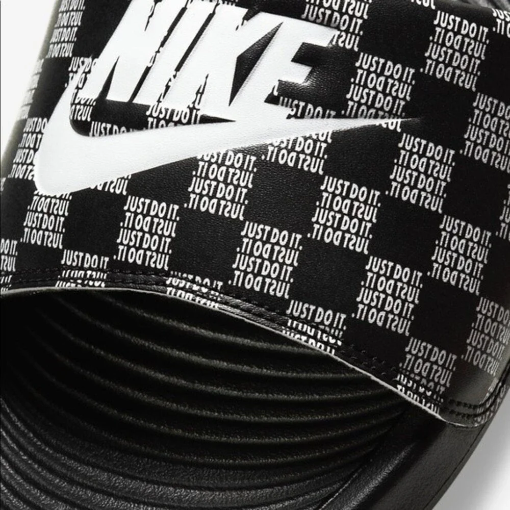Nike Victori One Printed Checkerboard Slide Sandals Black / White Size 10
